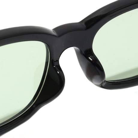 SUNGLASSES Type 02