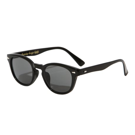 SUNGLASSES Type 01