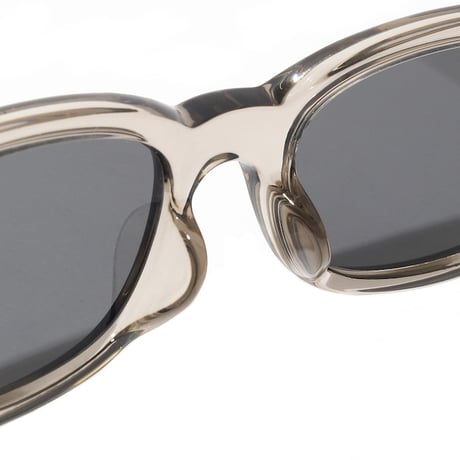 SUNGLASSES Type 02