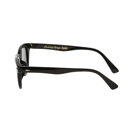 SUNGLASSES Type 01