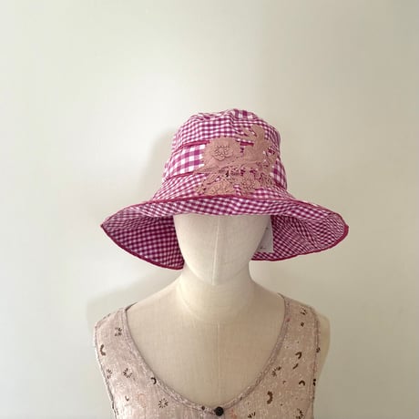 hat