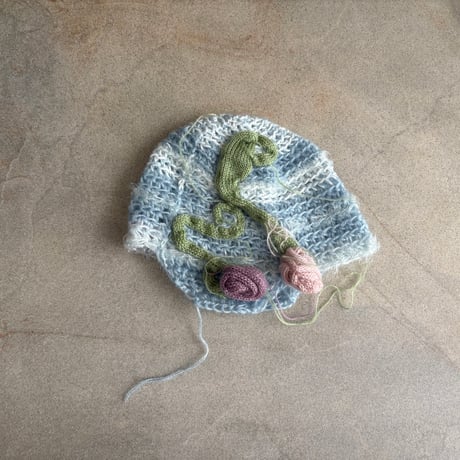Flower knit hat