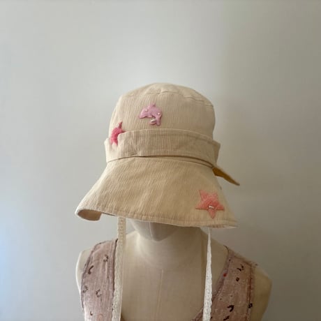 hat