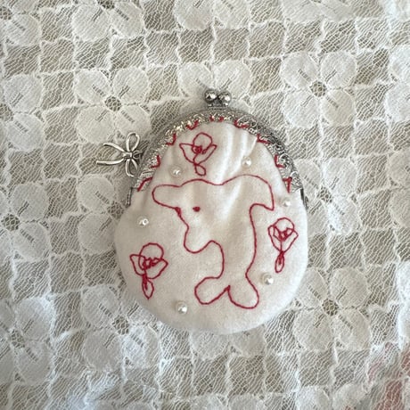 amulet stitch pouch