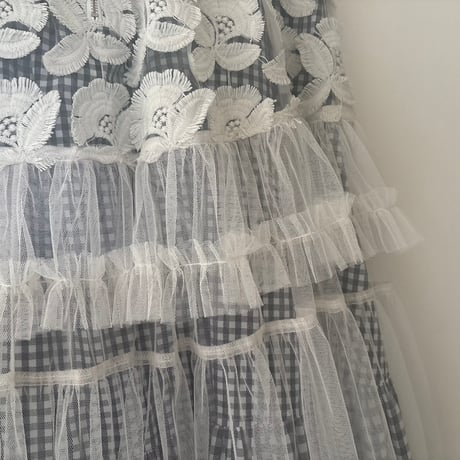 tulle skirt