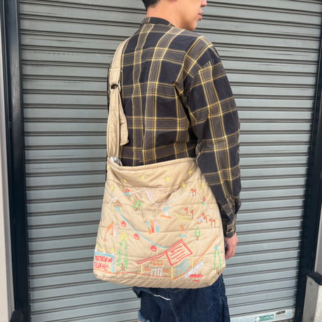 shoulder bag