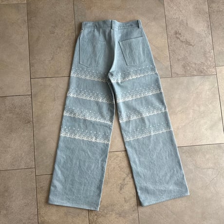 Wide trace denim