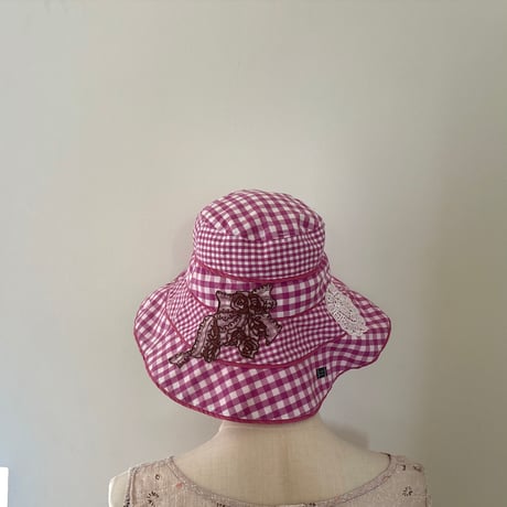 hat