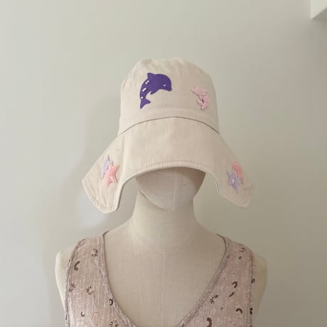 hat