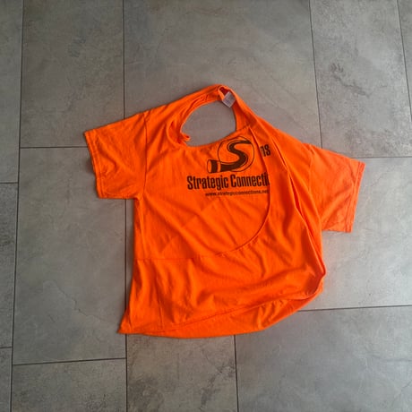 someone's T-shirt bag