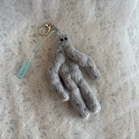 くたくたにんげんのぬいぐるみキーホルダー　グレー
