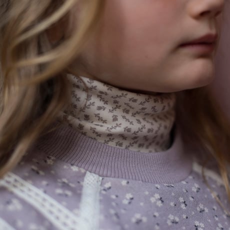 入荷後発送ご予約商品【 SOOR PLOOM 】SNAP TURTLENECK, CROSS STITCH PRINT, PIGEON
