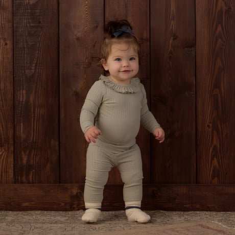【 Rylee + Cru 】RUFFLE COLLAR BODYSUIT SAGE