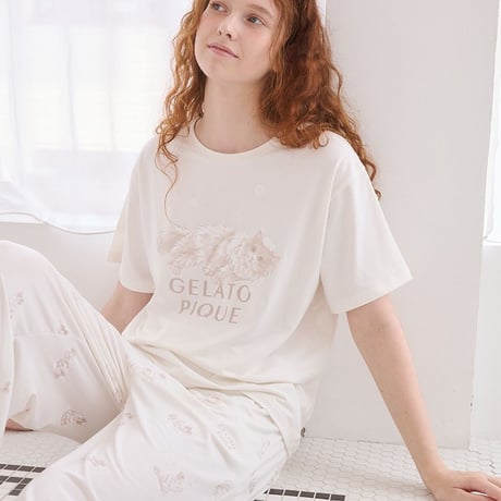 【 gelato pique 】 PWCT264260 ﾊﾞｽﾀｲﾑCATﾜﾝﾎﾟｲﾝﾄTｼｬﾂ IVR（size F）