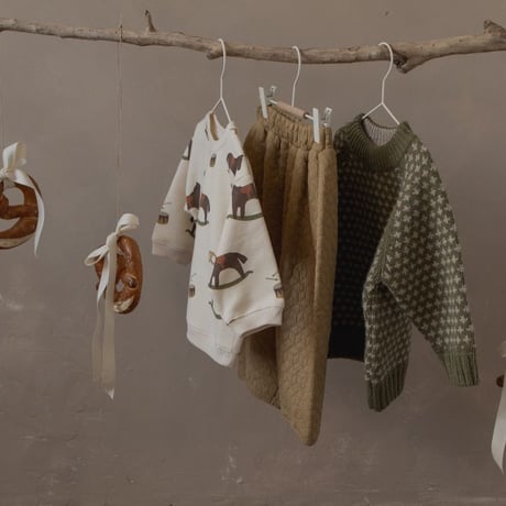 11月中旬頃発送予定ご予約【organic zoo】  Rockinghorse Parade Sweatshirt