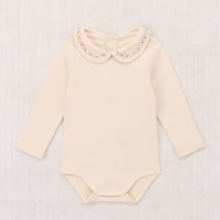 【Misha&Puff】BABY MILLEFLEURS PETIT COLLAR ONESIE (STRING)