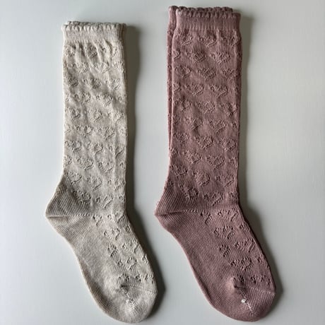 【 SOOR PLOOM 】HEART KNEE SOCK, LINEN / ROSE SMOKE（単品販売）