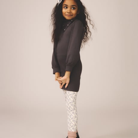 【 SOOR PLOOM 】HEART KNEE SOCK, LINEN / ROSE SMOKE（単品販売）