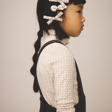 入荷後発送ご予約商品【 SOOR PLOOM 】SNAP TURTLENECK, CROSS STITCH PRINT, PIGEON