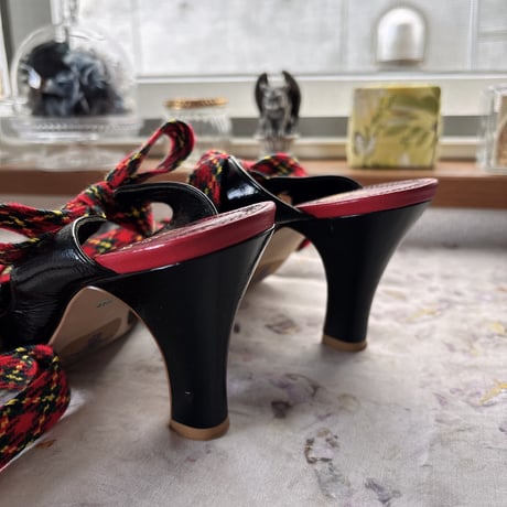 vivienne westwood ACCESSORIES　レースアップ パンプス