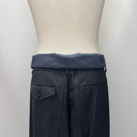 TOGA  VIRILIS / Twill high waist trousers