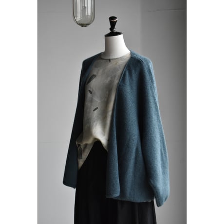 apuntob / Knit cardigan