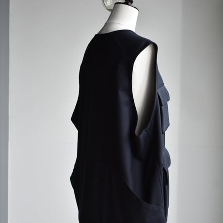 TOUJOURS  / super120‘s worsted wool flannel cloth hunthing utilitylong vest