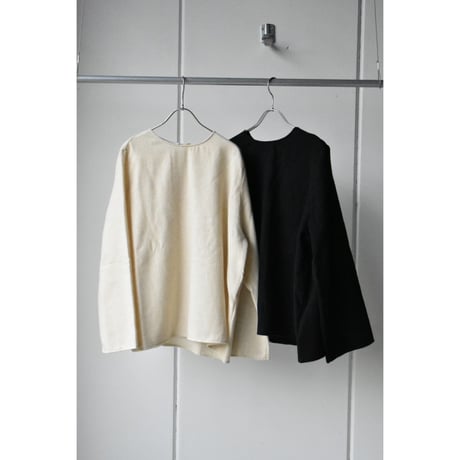 apuntob /  pullover blouse