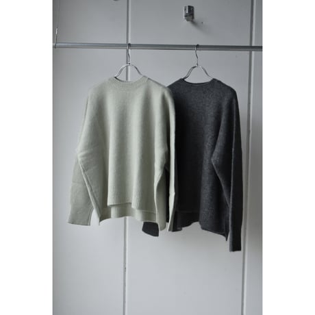 OYUNA  /  Knit
