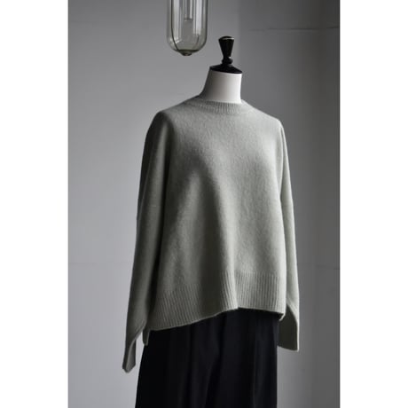 OYUNA  /  Knit
