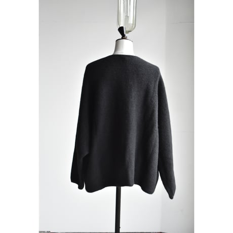 apuntob / Knit cardigan