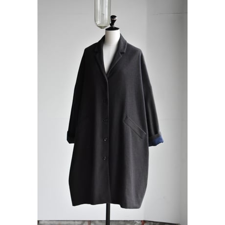 apuntob / herringbone cashmere coat