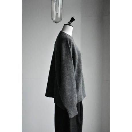 OYUNA  /  Knit