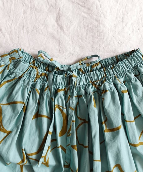 i c h i  251226  Flower Print Skirt / B : GREEN