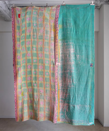 【ONLINE LIMITED】ichiAntiquités 1001139 Vintage Ralli Quilt Rug / COLOR : A