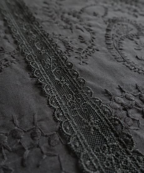 i c h i 251120  Cutwork Embroidery Band Collar Shirt / 3 COLORS