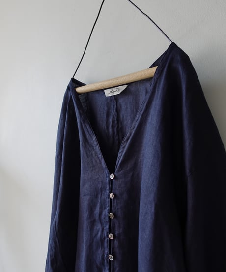 ichiAntiquités 1101111 Linen Canvas V neck Shirt / C : NAVY