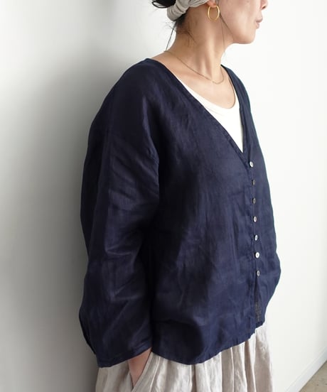 ichiAntiquités 1101111 Linen Canvas V neck Shirt / C : NAVY