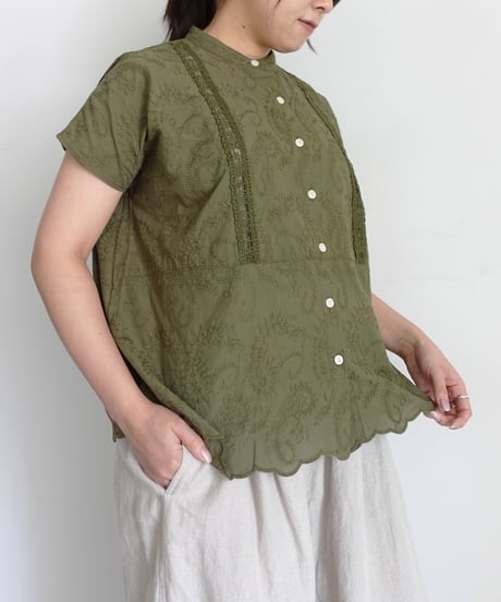 i c h i 251120  Cutwork Embroidery Band Collar Shirt / 3 COLORS
