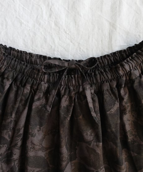 i c h i  260520 Cotton Linen Flower Print Skirt / C : BROWN