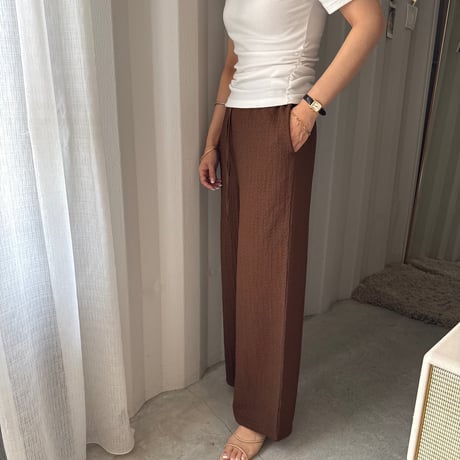 Wrinkles ruff pants