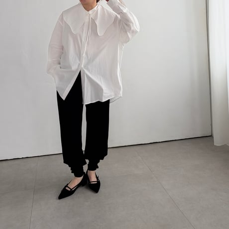 collar set over shirt