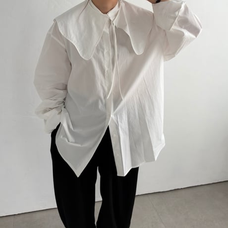 collar set over shirt