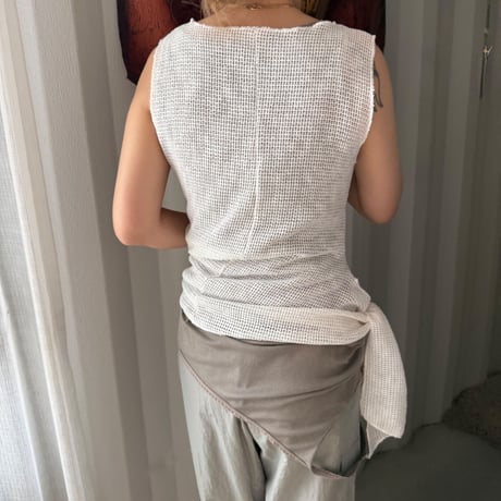 asymmetry mesh tops