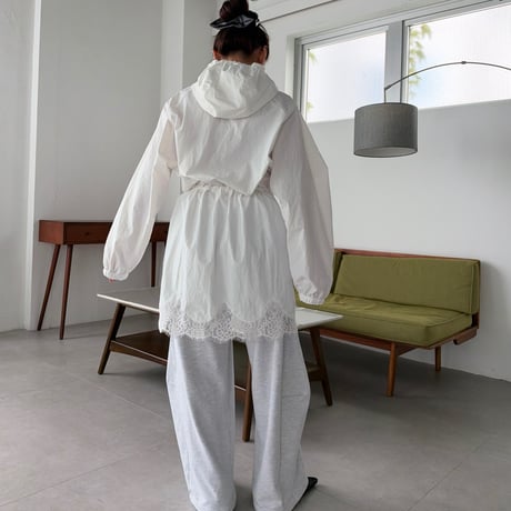 lace blouson