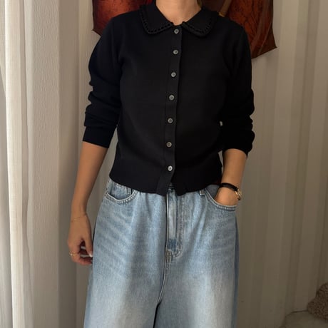 velour tape collar knit