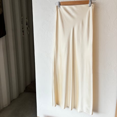 satin nudie skirt (2color)