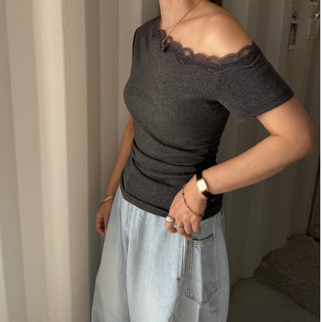 asymmetry lace tops (3color)