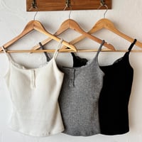 henry neck lace camisole（3color）