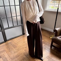 two tuck slacks pants